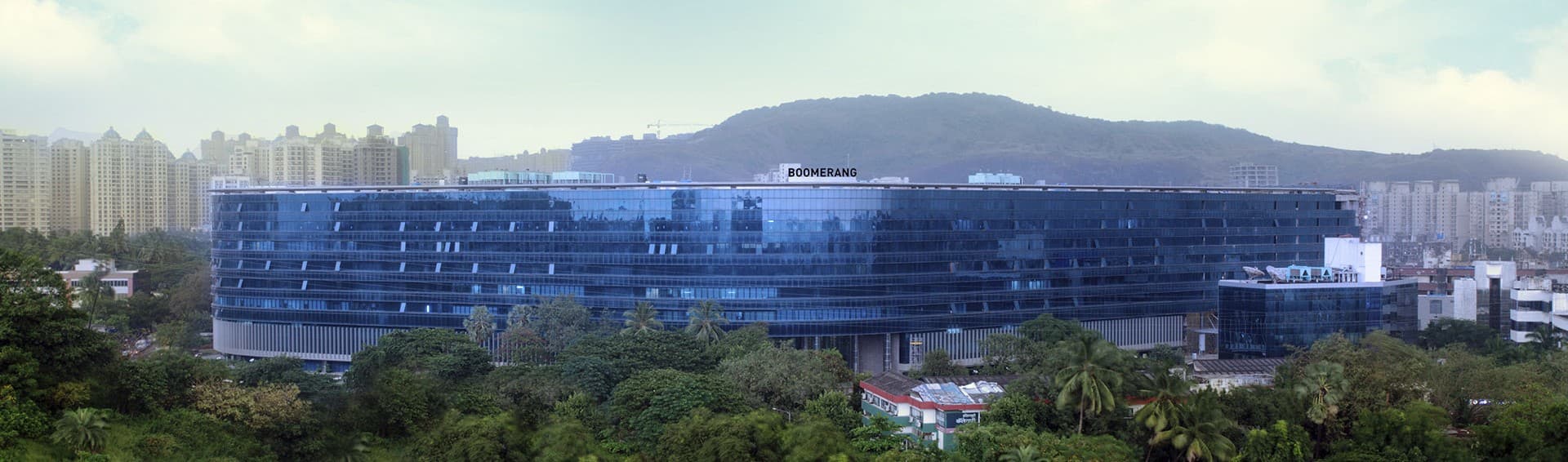 Kanakia Boomerang Image 1